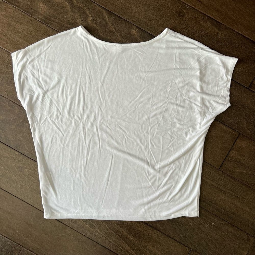 Uniqlo Short Sleeve Tee - Size S - White